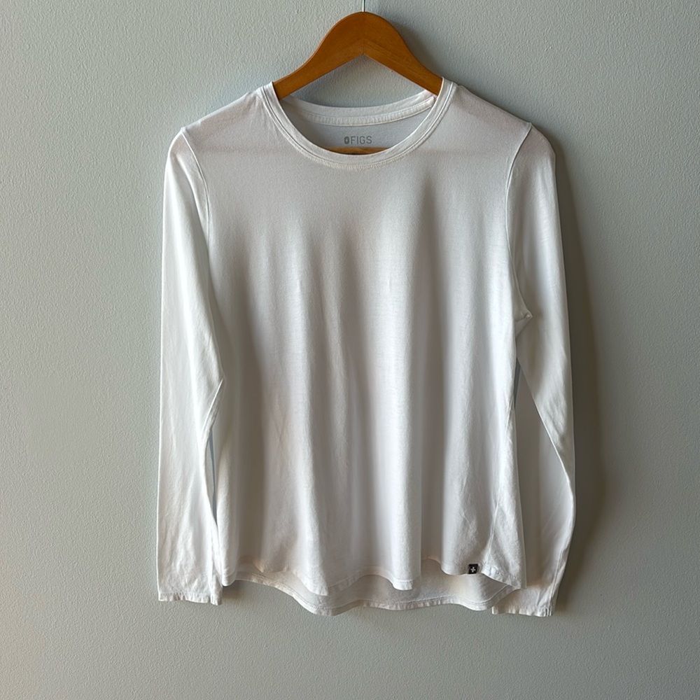 Figs Medium White Long Sleeve Shirt